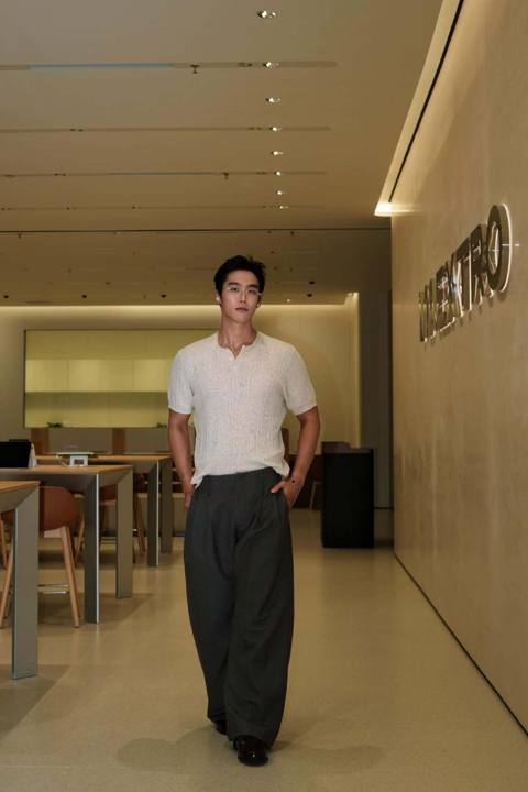 Showroom — #136