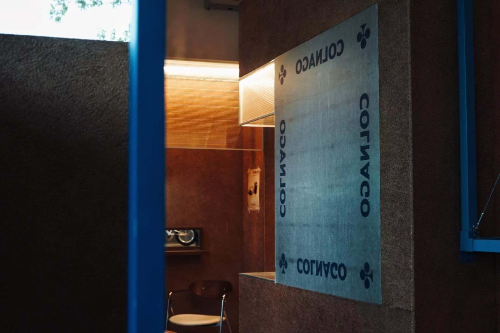 Colnago — storefront